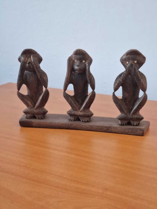 Трите мъдри маймуни – дървена фигурка 13 см | Символ на мъдрост/защита