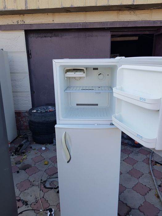 Продаётся холодильник Lg