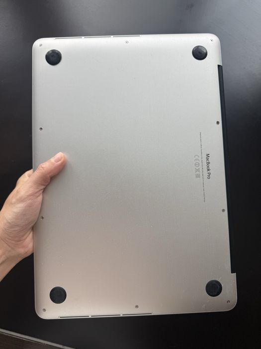 Macbook pro 13 в отличном состоянии