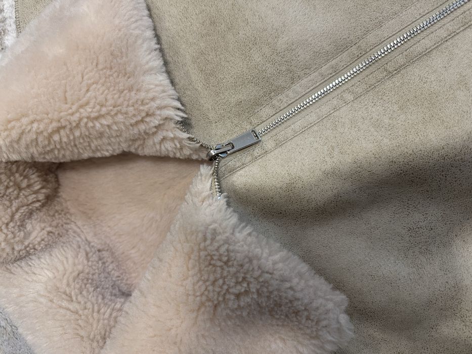 Дубленка Mango в идеальном состоянии.