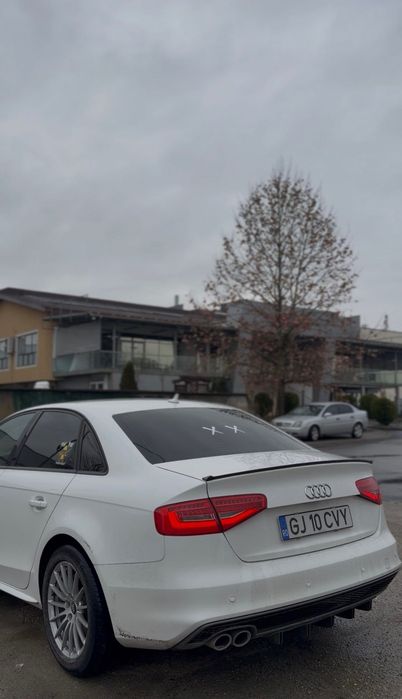 Vând Audi a4 b8.5.