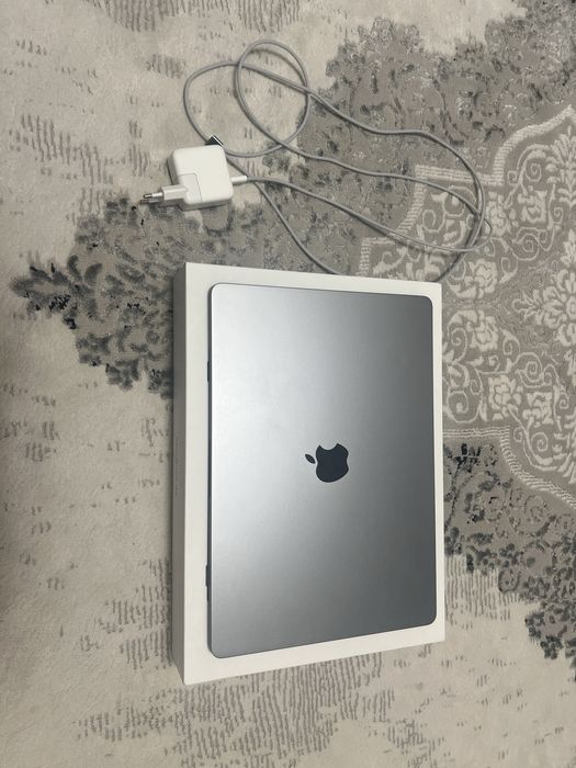 MacBook Air 15 8/256