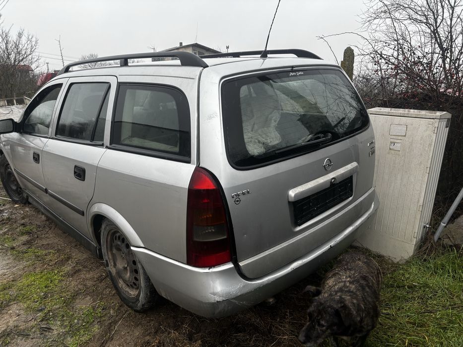 Opel Astra G на части