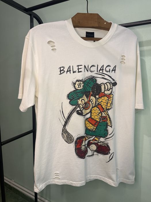 Tricou balengiaca