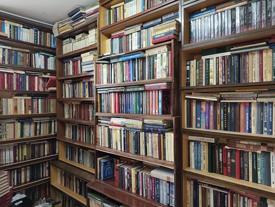 Отличные книги. Пишите звоните. Оптом дешевле.