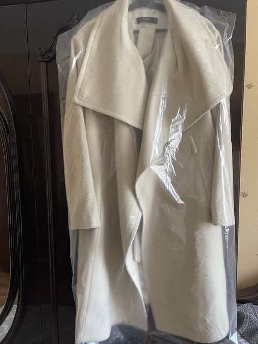 Пальто демисизонное