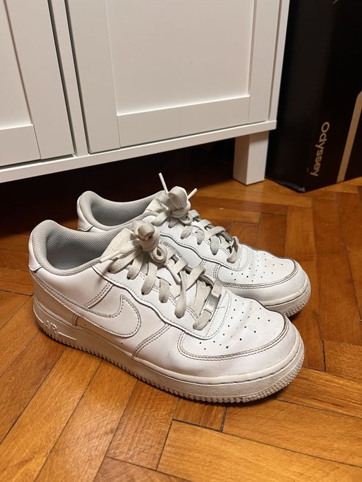 Vand Air force 1 marimea 40