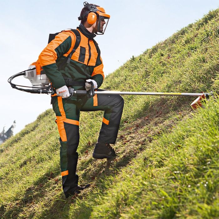 Гръбен моторен храсторез STIHL