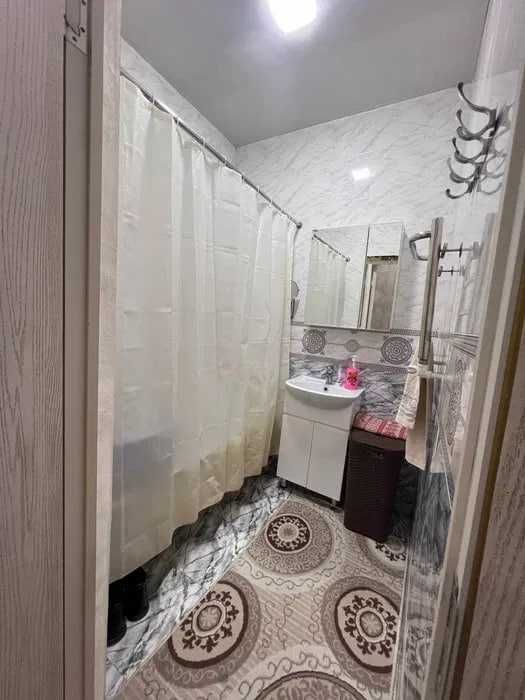 Юнусабад 19кв 4/4/5 Евроремонт