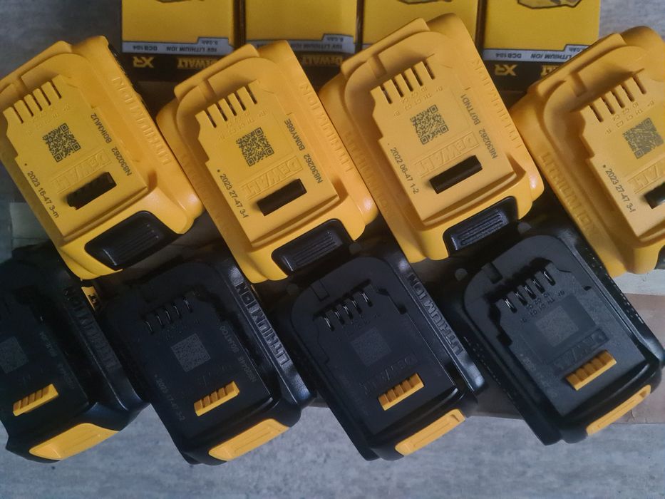 Acumulatori dewalt 18V