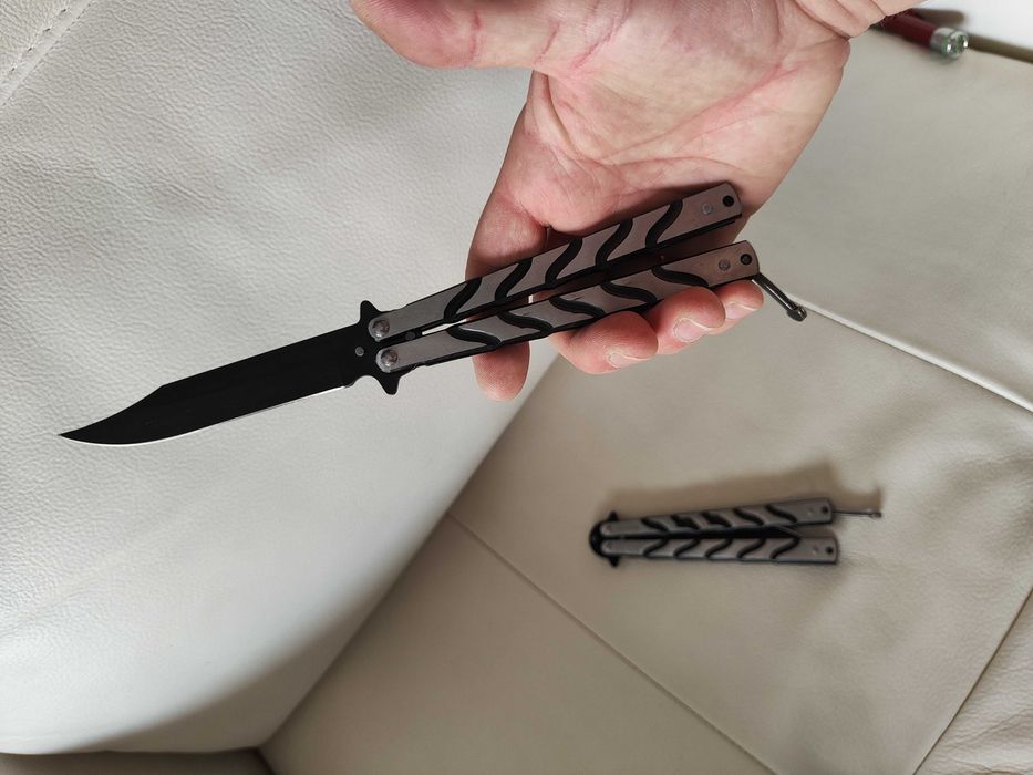 Cuțit fluturas buterfly , briceag stil fluture