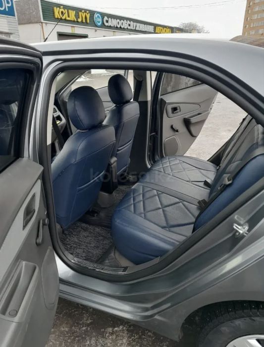 Продом чехол на Кобалт