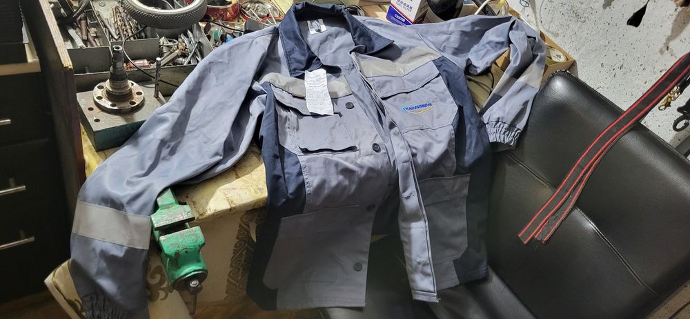 Продам. Спецодежду новый