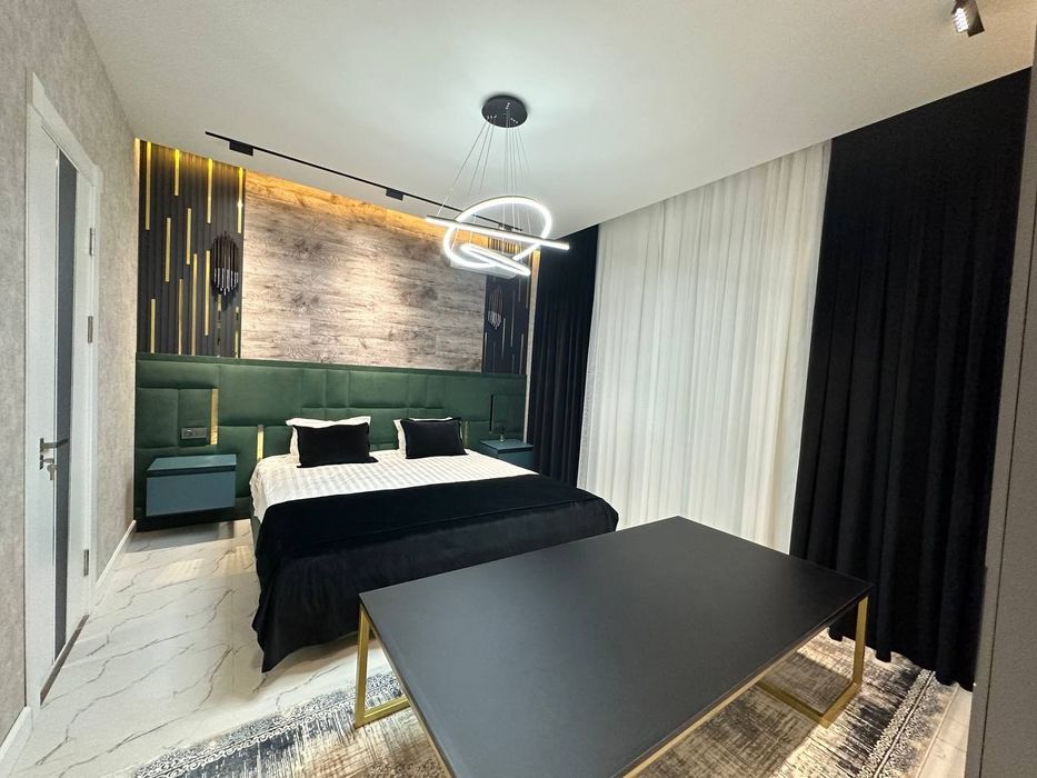 Супер Ченирма! Монако Премиум 20 кишига жой бор