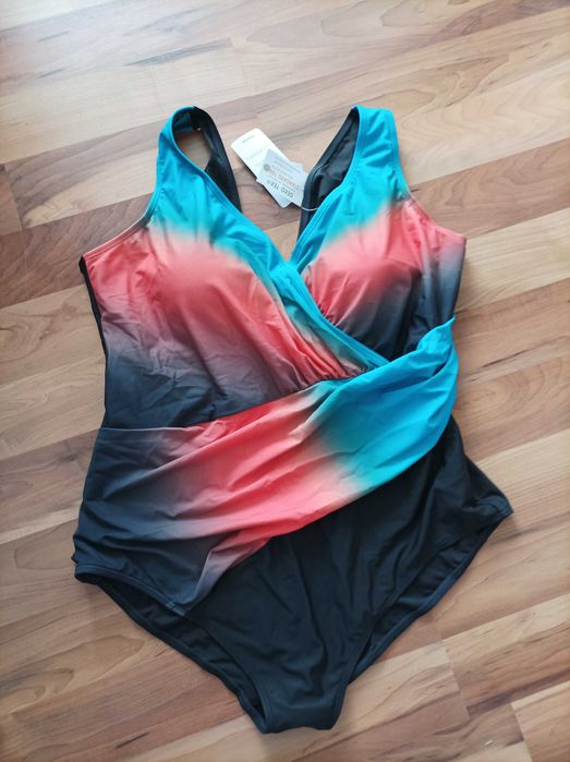 Ulla Popken 5ХЛ/60Нов бански