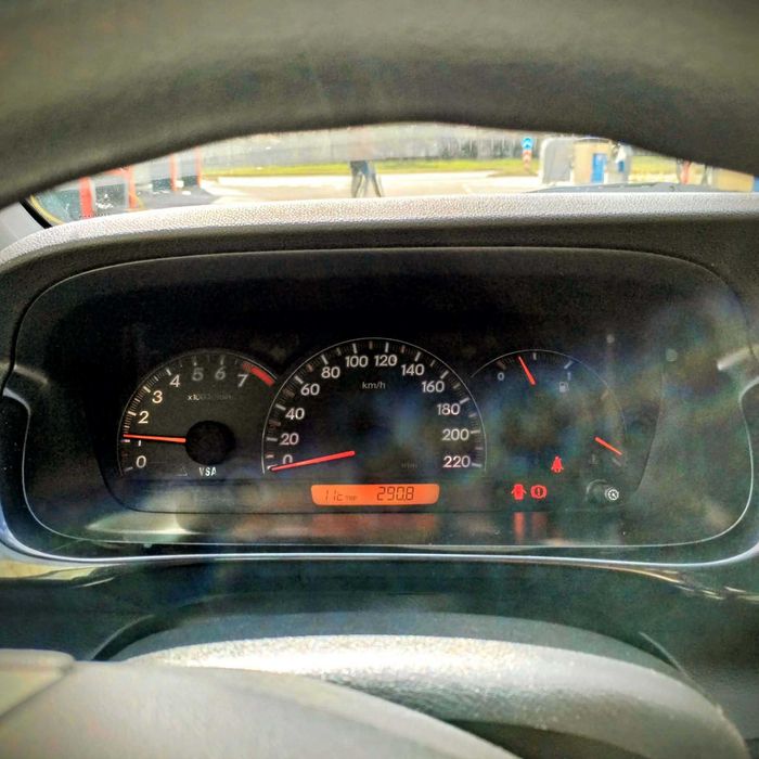 Honda FRV 2.0 - с газ