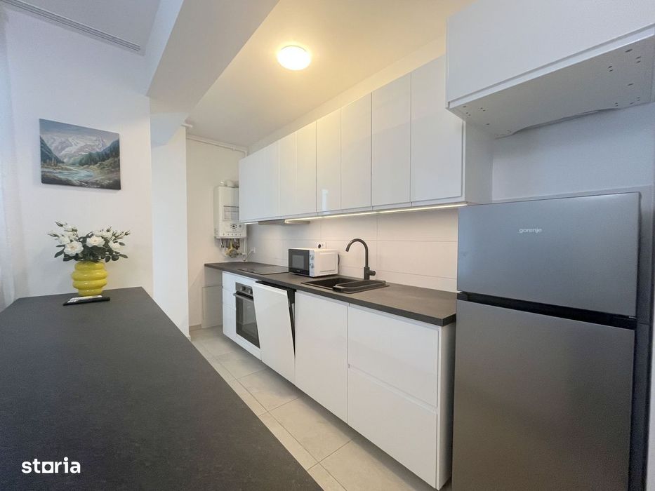 Apartament 3 camere- Central, 69mp