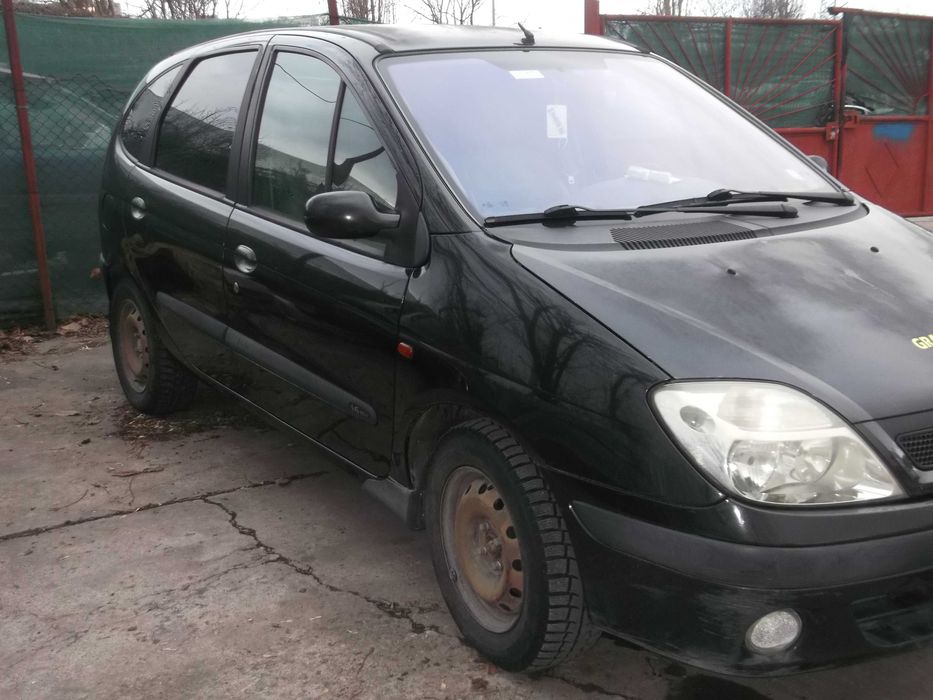 Рено Меган Сценик 1.6 16в 107 к.с.Автоматик 2002 год.Само на части