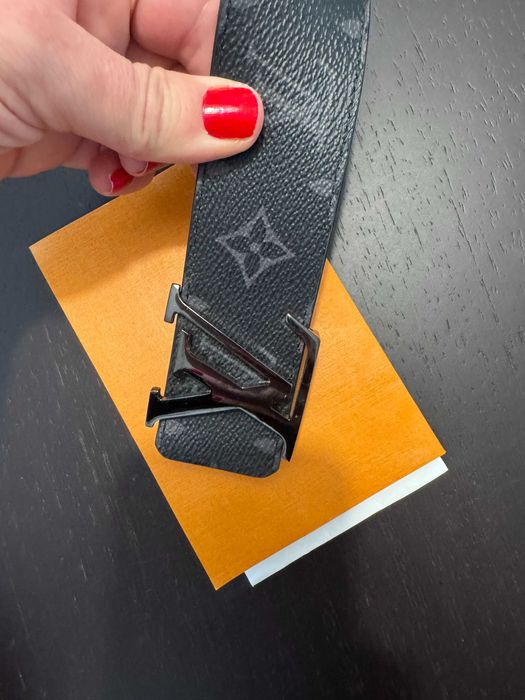 Curea Louis Vuitton – 40 mm, 90 cm – reversibilă, cataramă LV