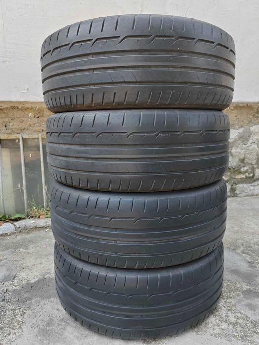 225/45/19 4бр.Dunlop Летни гуми