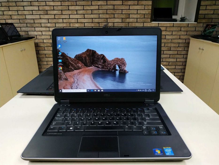 Ноутбук Dell Latitude E6440 / Core i5 / 8GB / SSD 120GB