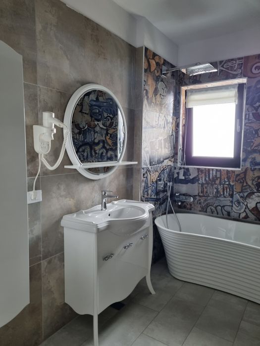 APARTAMENT  3 CAMERE Bulevardul Dem Rădulescu