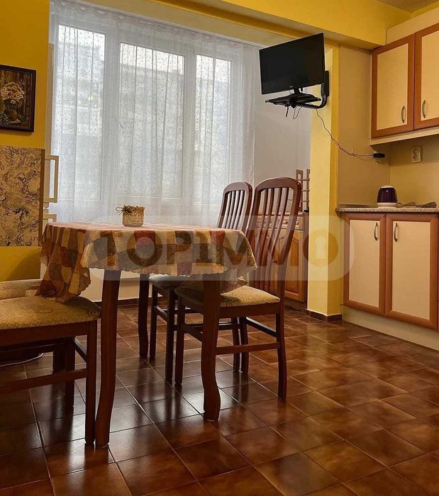 Дава се под наем Тристаен апартамент в Варна, Левски - 90 кв.м за 548.25 € - Снимка #4