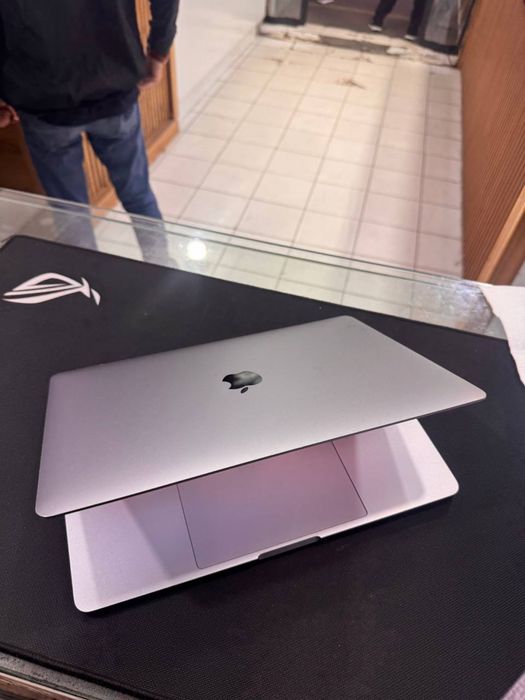 Macbook Pro 13.3