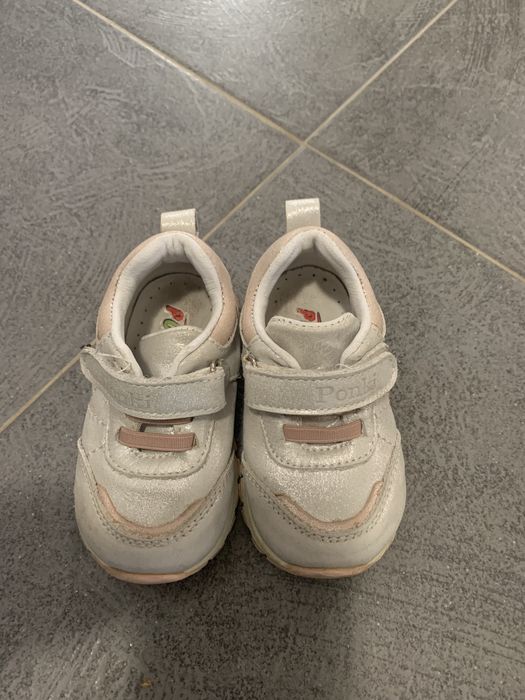 Обувки/маратонки/пантофи/боти от 19 до 25 номер