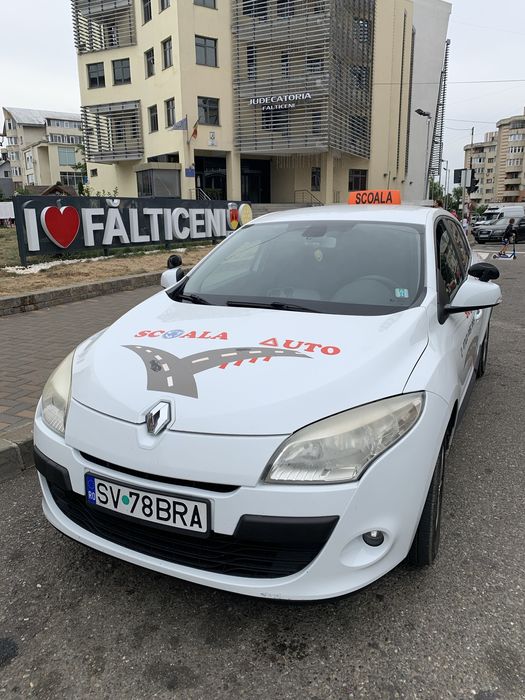 Instrucror auto categaria B, masini cu cutie manuala si automata