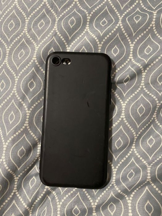 iPhone 7 ,128 GB baterie 100%