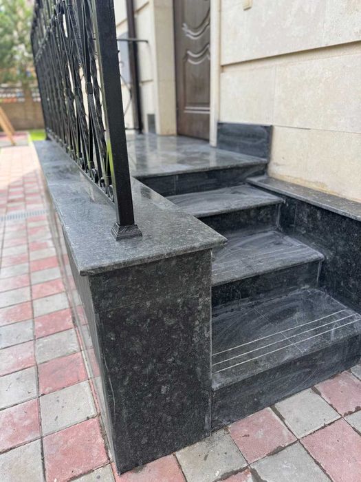 Ремонт лестниц и облицовка гранитом