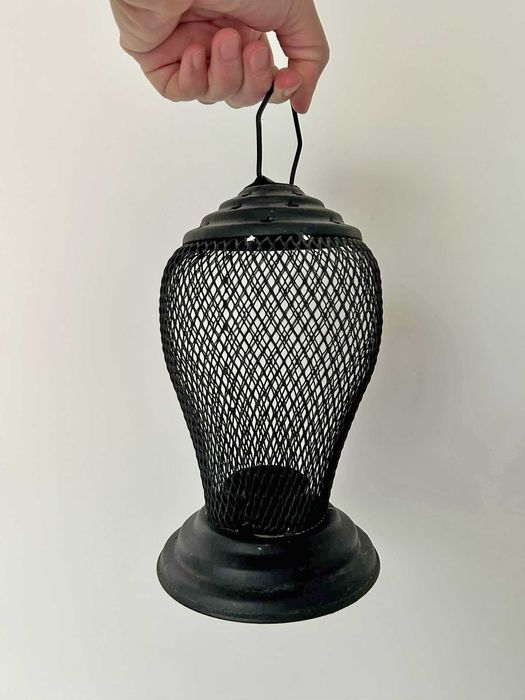 Красив фенер за свещ