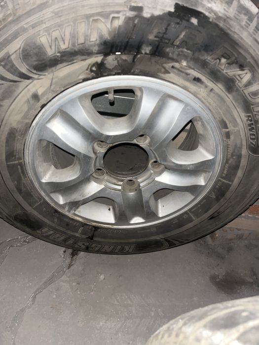 Диски с шинами на ландкрузер