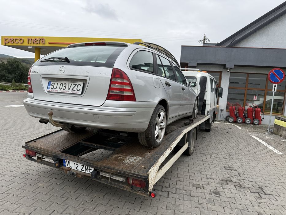 Proprietar vand Mitsubishi canter 2.8 diesel se conduce cu B autoplatforma BA14 6 locuri