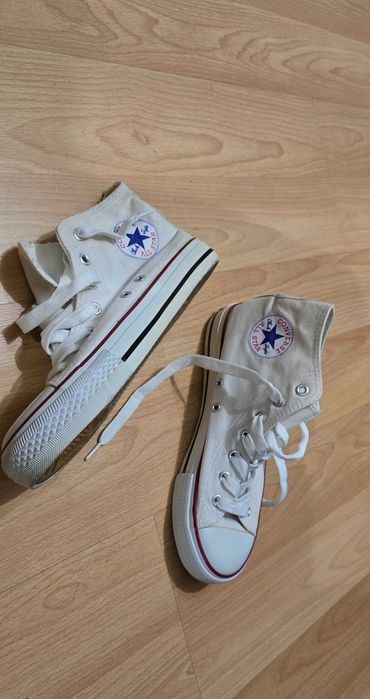 Converse 37-дамски кецове