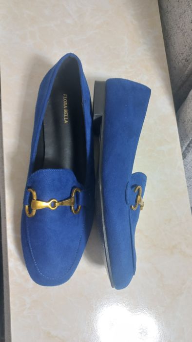 Продам мокасины женские