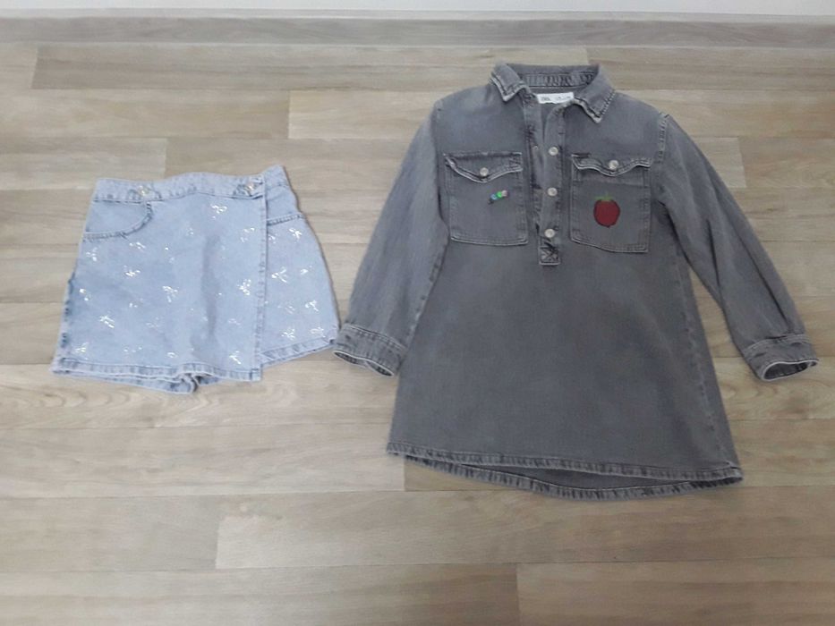 Cămașa  si fustă  pantalonii  blugi mărimea  S  ambele la 60 de lei