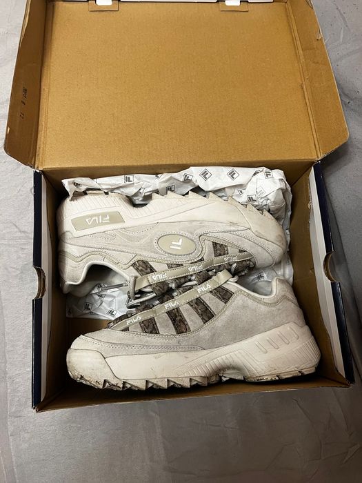 Fila маратонки 39 номер