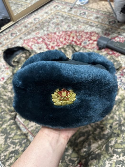 Военная шапка с какардой