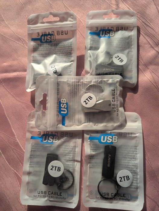 SONY 2TB USB 3.0 флаш памет