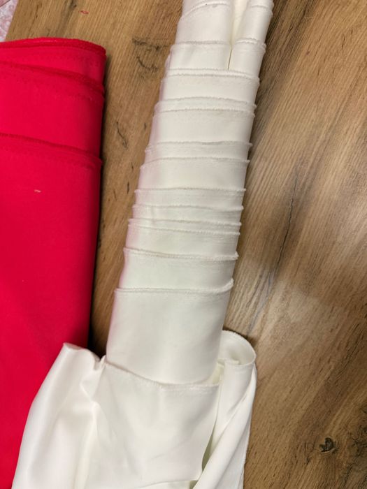 Материал тафта глянцевая розовая и нейлон белый