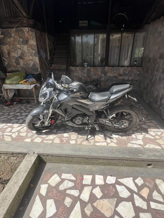 Motocicleta Keeway 125 rkf