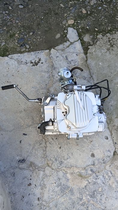 Двигатель сотилади