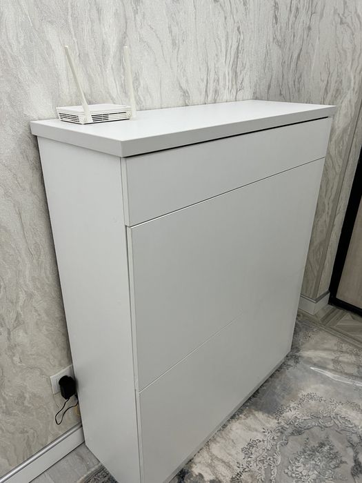 Прихожая.  Шкаф для обуви + и прочих вешей.