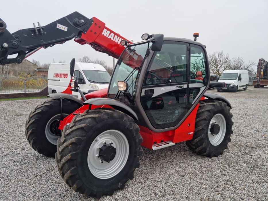 Телескопический погрузчик Manitou MLT634