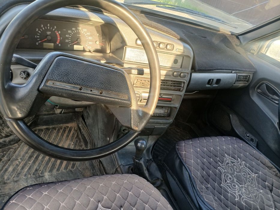 Продам машина ваз 2115
