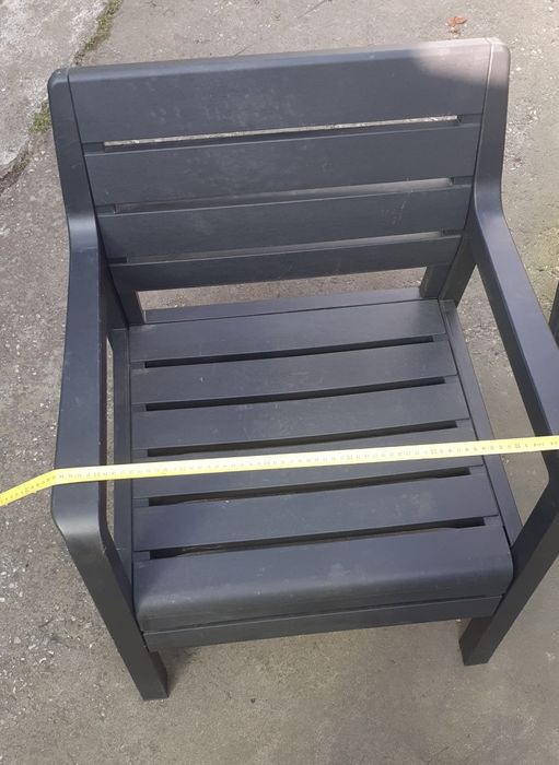 Scaune din plastic