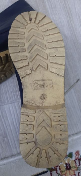 Продам демисезонный ботинка