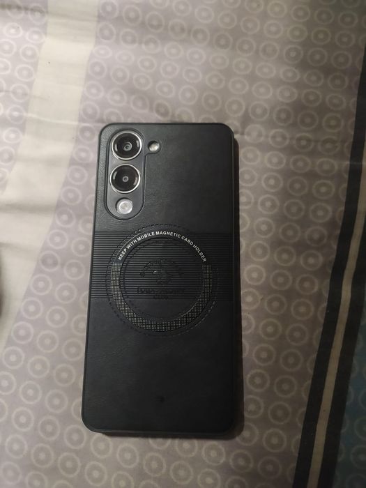 Vivo y04 смартфон